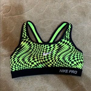 Nike dri-fit sports bra